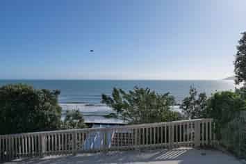 105 Rosetta Road, Raumati South