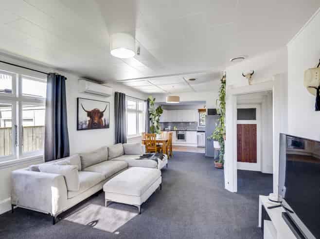 33 Bowling Road, Greenmeadows