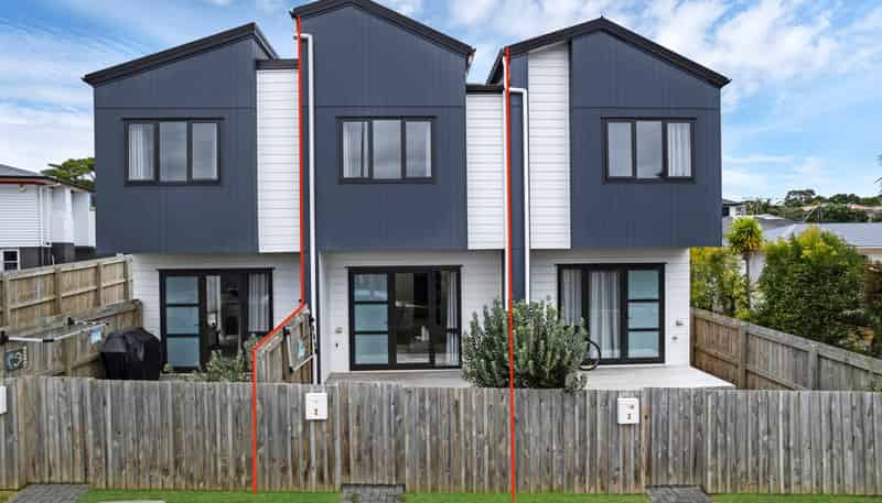 2/112 Moore Street, Howick