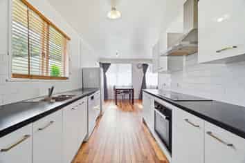 8 Robin Street, Selwyn Heights