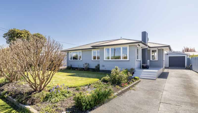 231 Lumsden Place, Akina