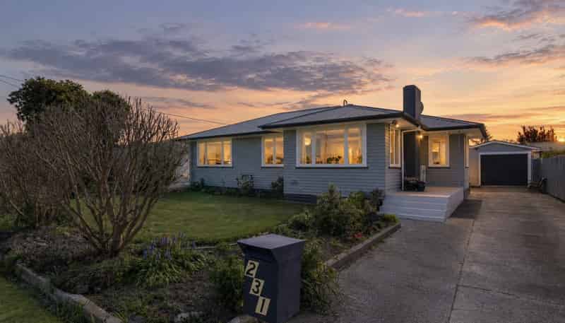 231 Lumsden Place, Akina