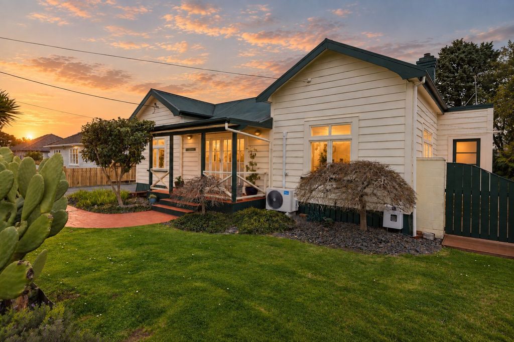 Location, Distinctive & Enchanting 1