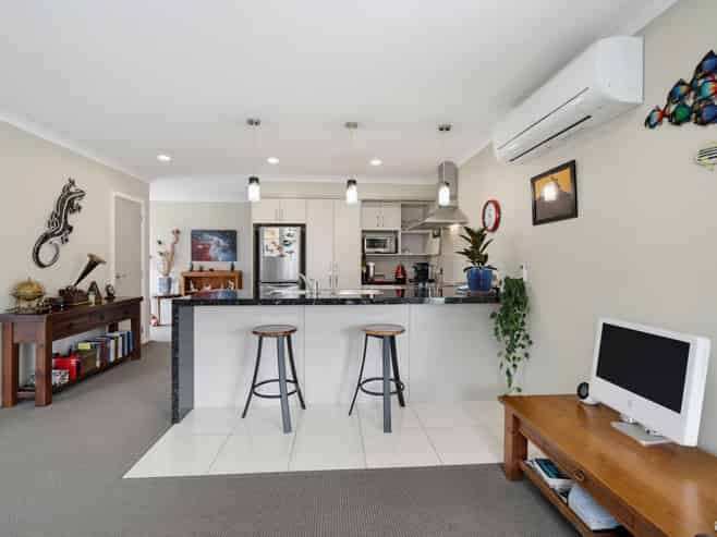 5 Pania Place, Poraiti