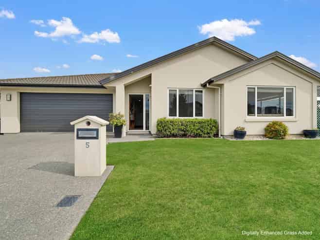 5 Pania Place, Poraiti