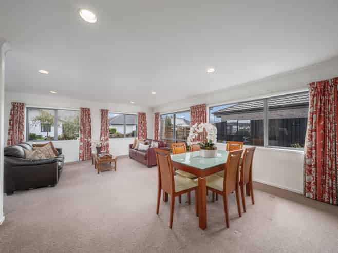 21 Gallaghan Close, Wigram