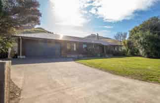 4217 Christchurch Akaroa Road, Little River
