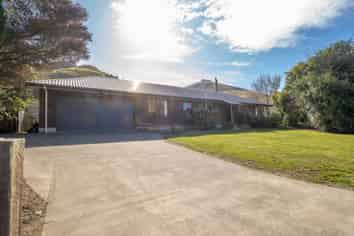 4217 Christchurch Akaroa Road, Little River