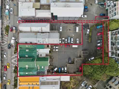 Prime CBD mixed-use investment with 33 carparks.