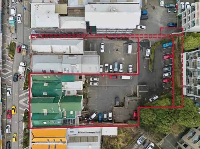 Prime CBD mixed-use investment with 33 carparks.