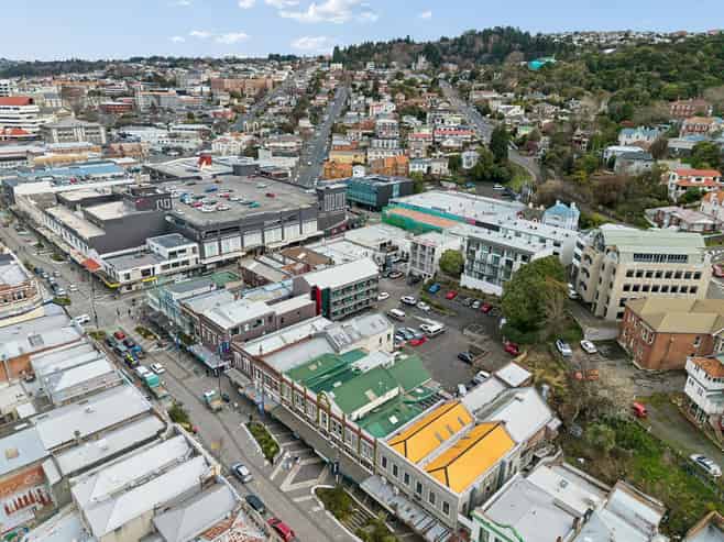 Prime CBD mixed-use investment with 33 carparks.