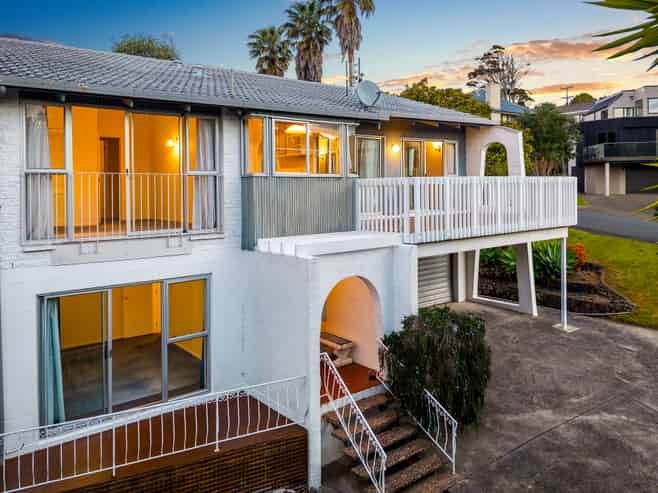 1/22 Prestige Place, Castor Bay
