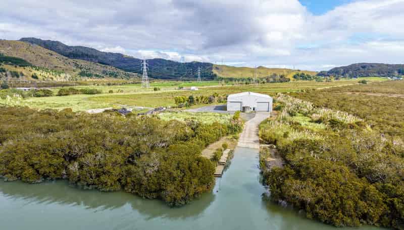 3637 Kaipara Coast Highway, Mangakura