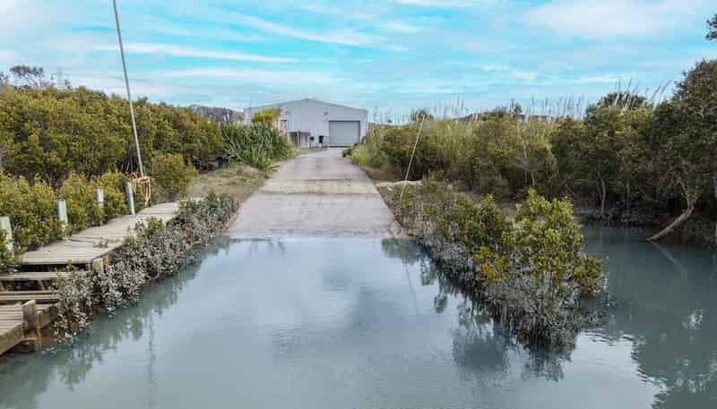 3637 Kaipara Coast Highway, Mangakura