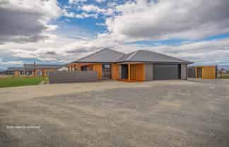 22 Peak Drive, Twizel
