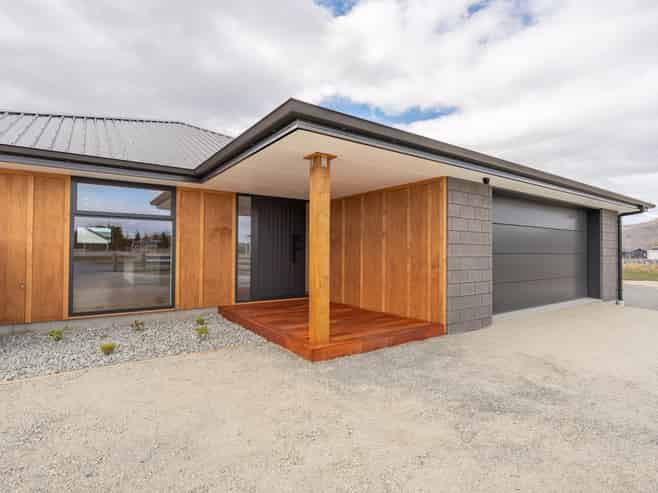 22 Peak Drive, Twizel