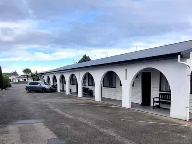 Lifestyle Opportunity - Location and Long Lease