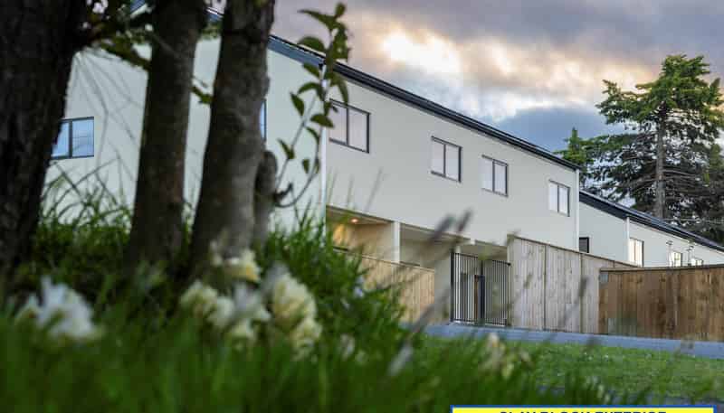 66D Tirimoana Road, Te Atatu South