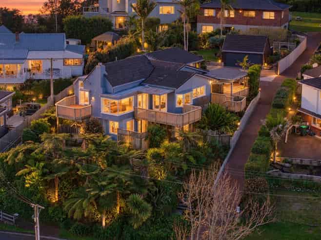 14 Oban Road, Browns Bay