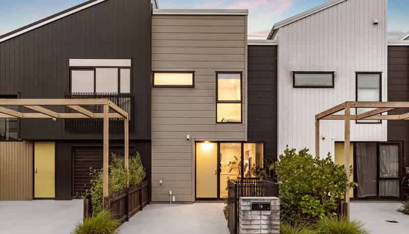 16 Tuamaka Lane, Hobsonville