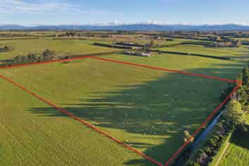 185 McIntoshs Road, Fernside
