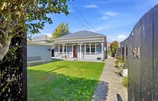 94 Holly Road, Saint Albans