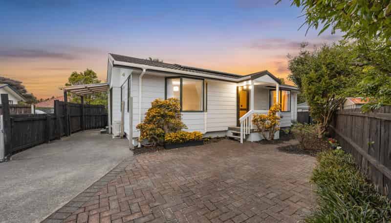 1/63a Colwill Road, Massey