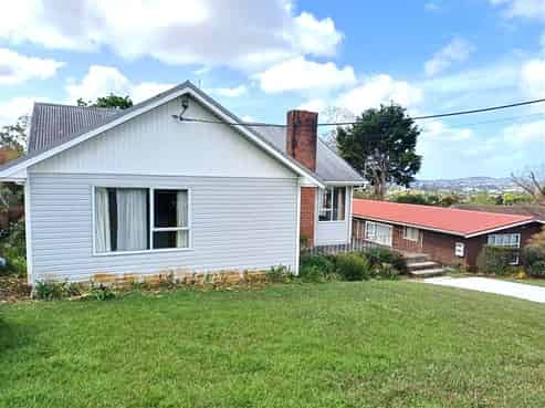 20 Roland Hill Road, Glen Eden
