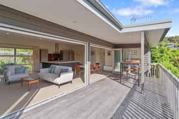 5 Newton Road, Oneroa