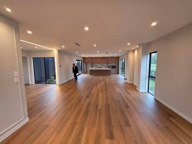 25 Meadows Drive, Clevedon