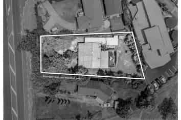355 Whangaparaoa Road, Stanmore Bay