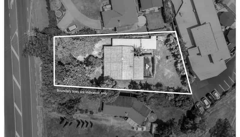 355 Whangaparaoa Road, Stanmore Bay
