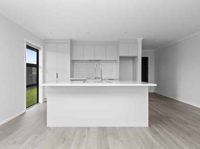 8 Akakura Terrace, Fitzroy