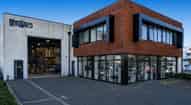 Open gallery