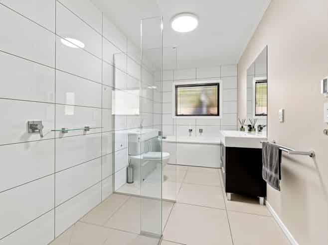 1A Glendermid Close, Sawyers Bay