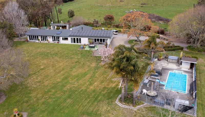 165 Lower Flag Range Road, Sherenden