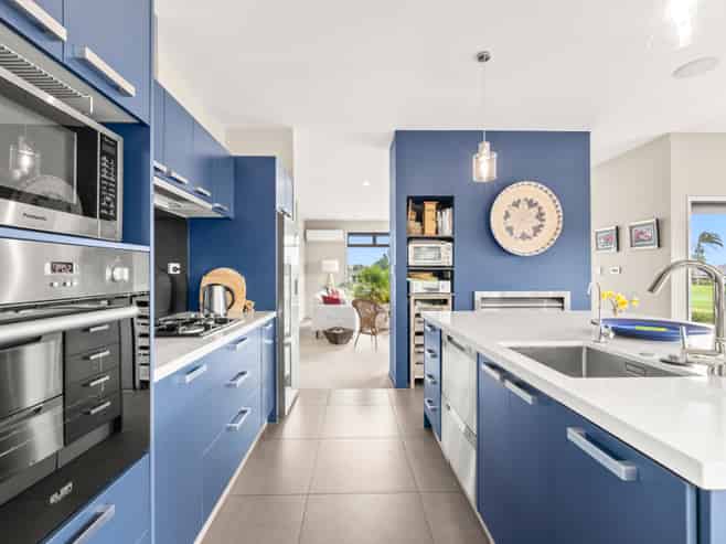 14 Mamaku Drive, One Tree Point