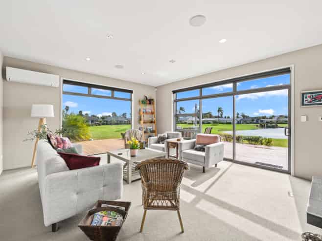 14 Mamaku Drive, One Tree Point