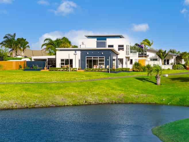 14 Mamaku Drive, One Tree Point