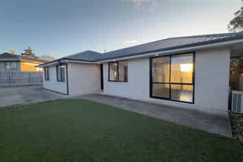 2D Edinburgh Street, Tuakau