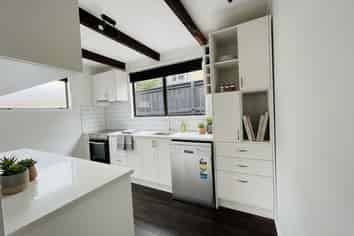 1/3 Putney Place, Ranui