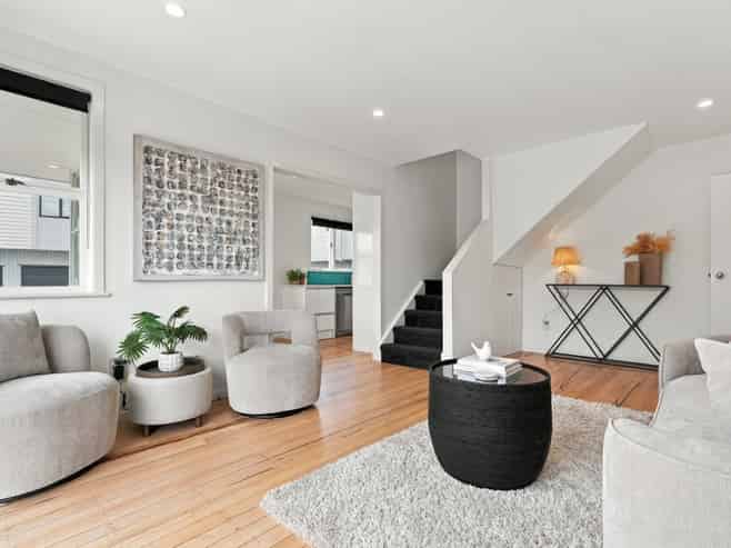 1/103 Bond Crescent, Forrest Hill