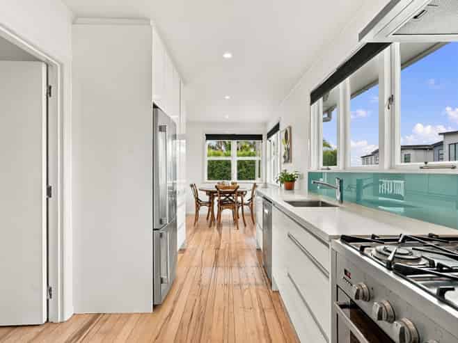 1/103 Bond Crescent, Forrest Hill