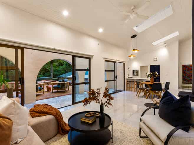 719 Scenic Drive, Henderson Valley