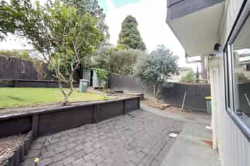 9 Lambrown Drive, Totara Vale