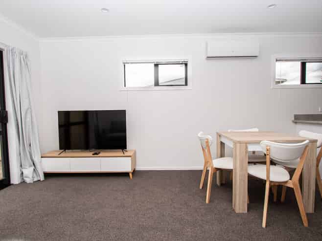 8/17 Lyon Street, Frankton