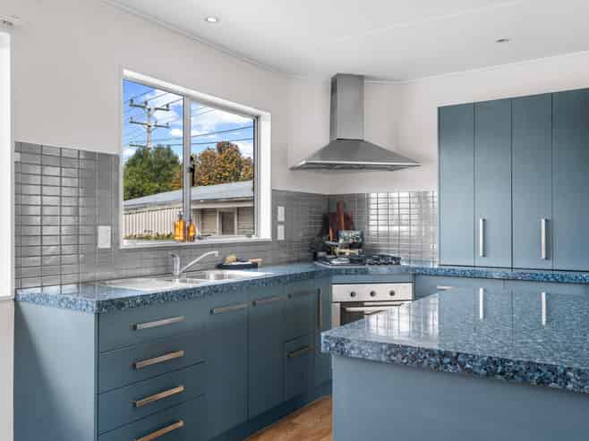 75 South Belt, Masterton