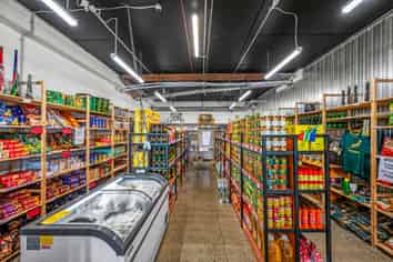 Established Grocery Retail Investment