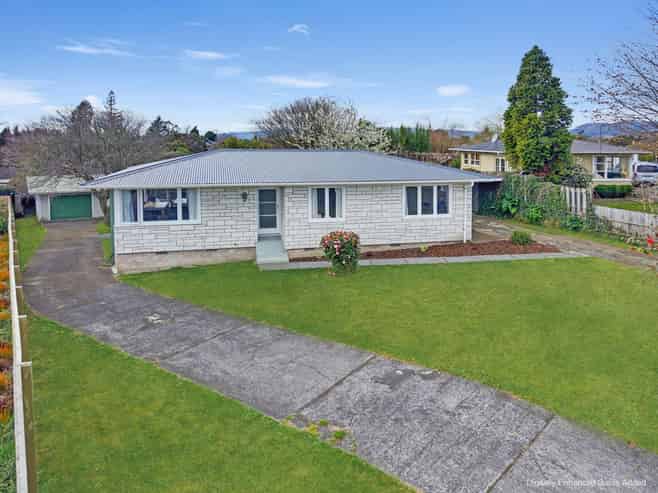 6 Delphi Place, Sunnybrook