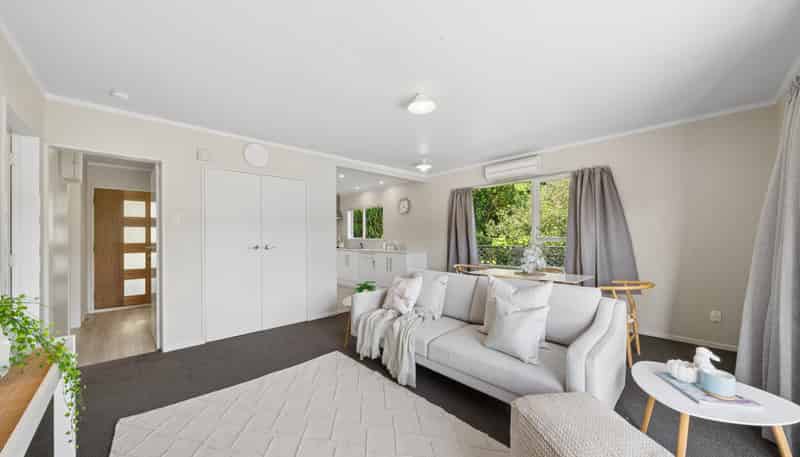 13B Florio Terrace, Tawa